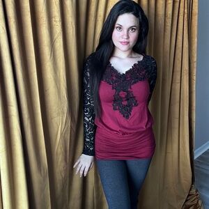 VENUS Burgundy Top with Black Lace Sleeves Winter Summer Gothcore